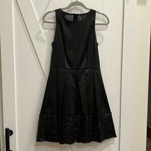 Black Taylor dress size 6